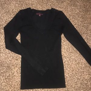 Black v neck sweater